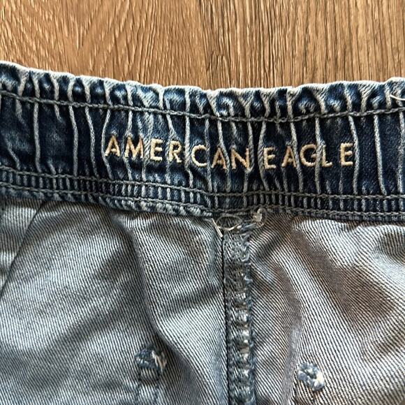American Eagle High Waist Mom Shorts Size 4 Distressed Vintage Wash Ruffle Hem - Picture 6 of 8